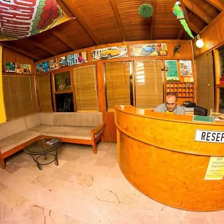 Hotel Latino