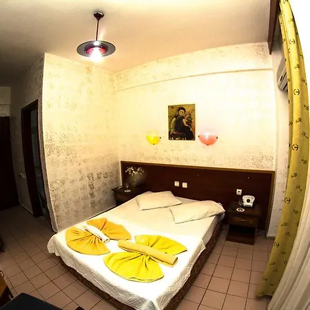 Latino Hotell